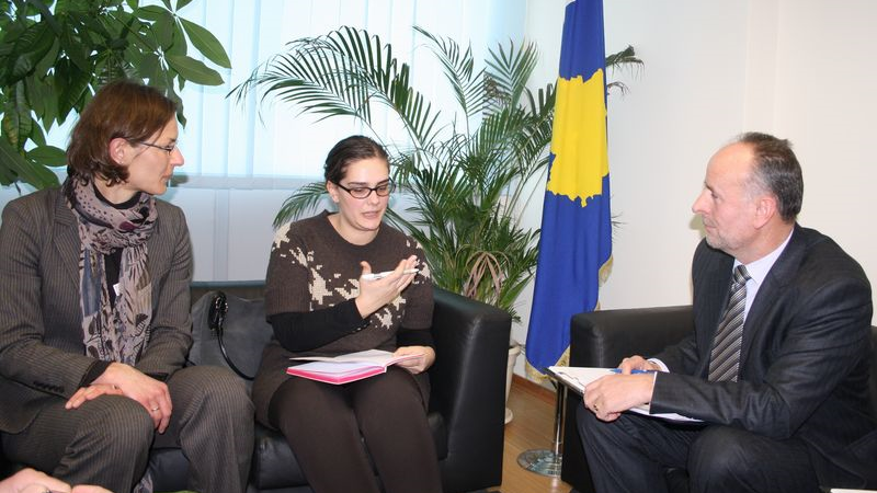 The cooperation between the Ministry of Justice and the European Commission regarding the programming of projects through the IPA is appreciated.