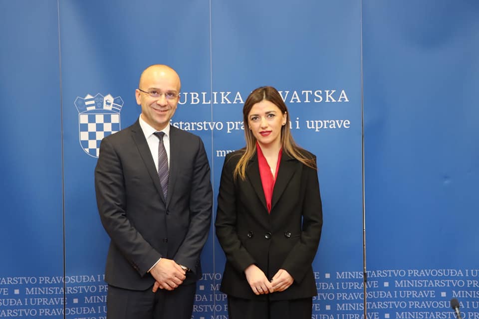 Delegacioni i Kosovës, udhëhequr nga Ministrja Haxhiu, vazhdon takimet me përfaqësuesit e Qeverisë, Këshillit Gjyqësor dhe Këshillit Prokurorial Shtetëror të Kroacisë