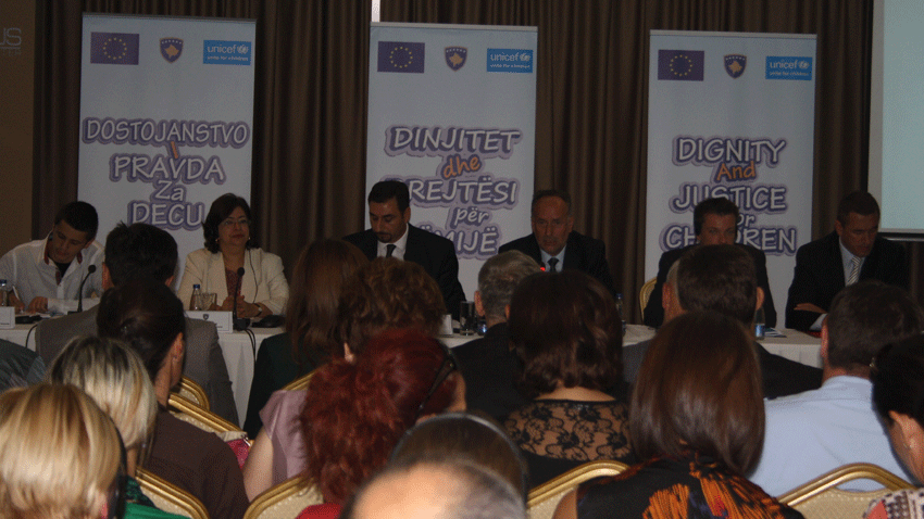 Kërkohet bashkëpunim më i madh ndërinstitucional për mbrojtjen e fëmijëve në Kosovë