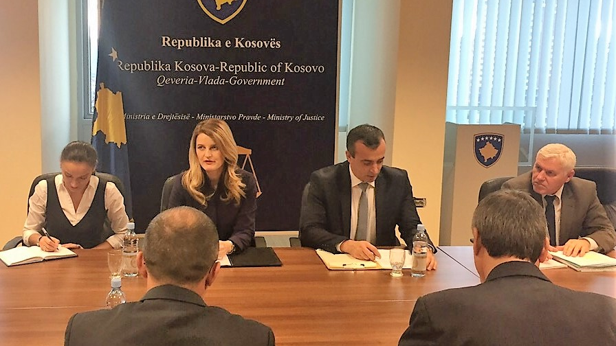Ministrja Hoxha zhvilloi takimin e parë me Grupin punues për ndryshimin e Kodit Penal dhe Procedurës Penale