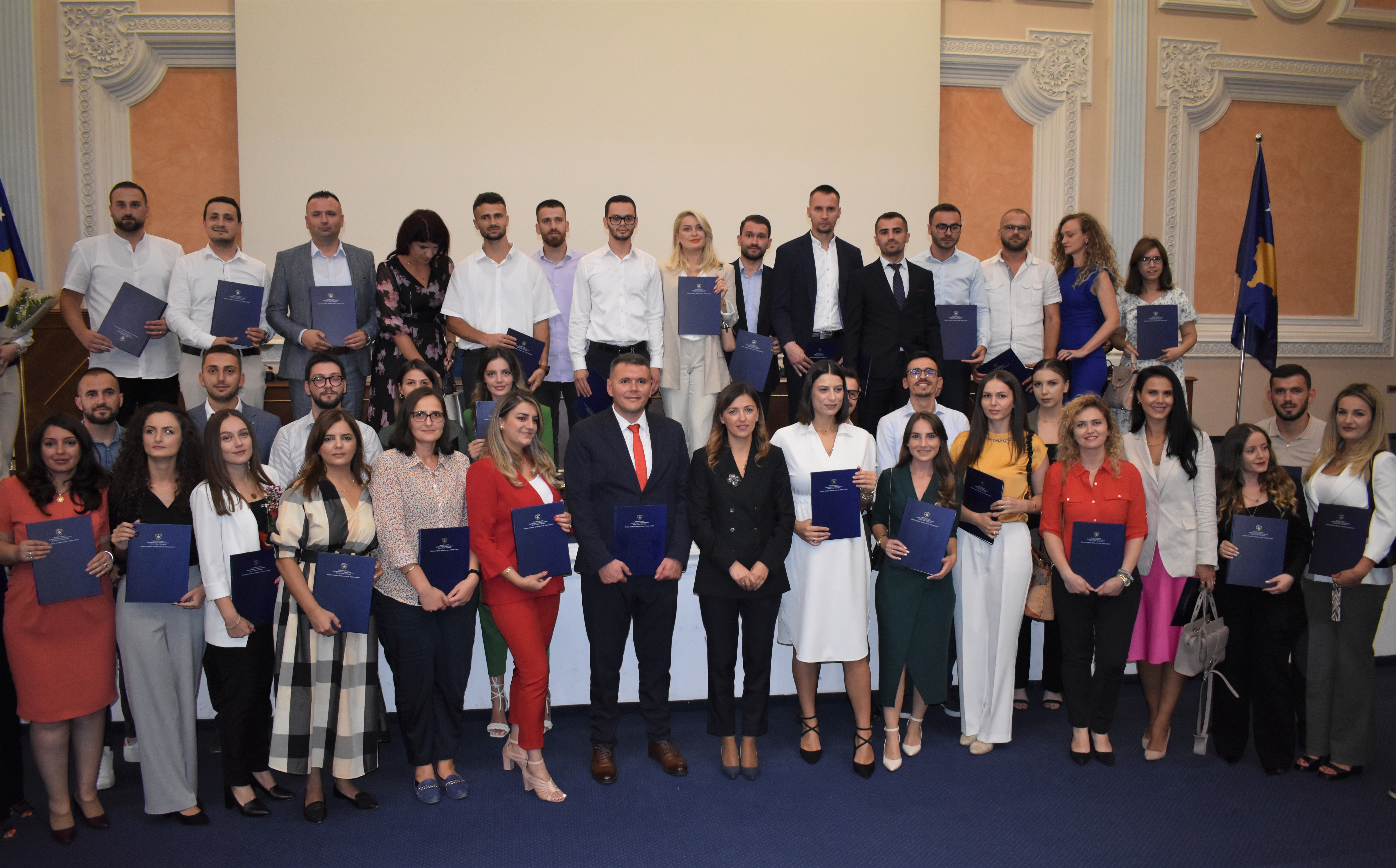 Mbahet ceremonia e certifikimit të 122 kandidatëve të cilët e kanë kaluar Provimin e Jurisprudencës