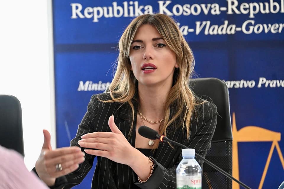 Së shpejti fillon digjitalizimi i shërbimeve që ofron Ministria e Drejtësisë