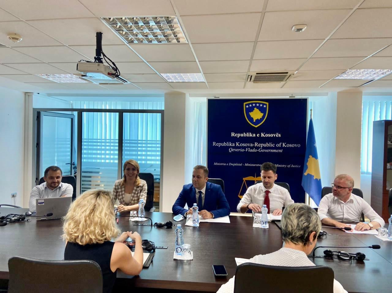 Ministria e Drejtësisë e përkushtuar për të rritur llogaridhënien dhe transparencën e përmbaruesve privat