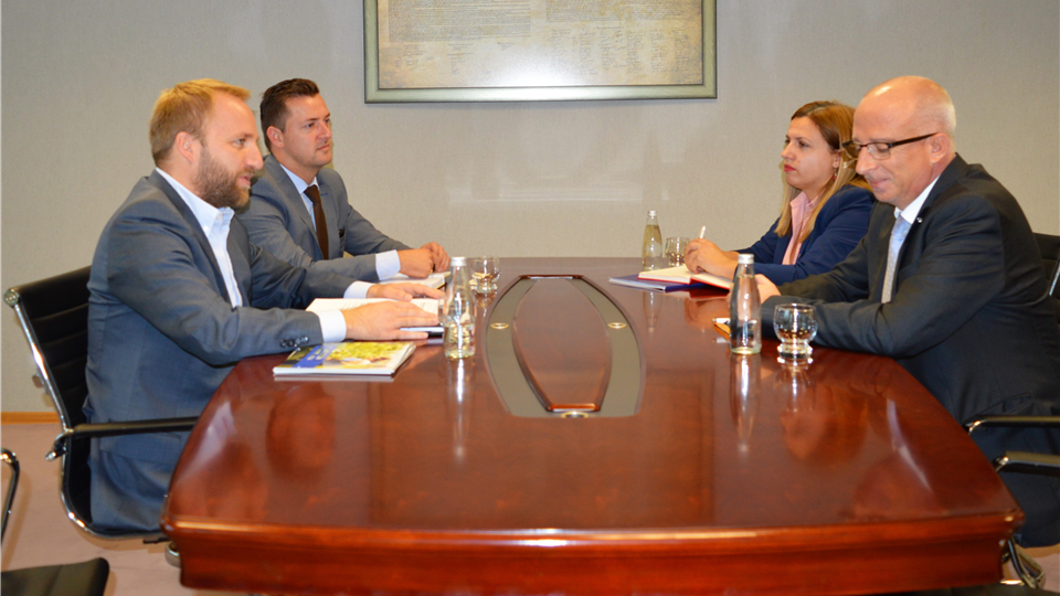 Minister Tahiri met the Head of Mission of the International Committee of the Red Cross in Kosovo, Mr Gashi