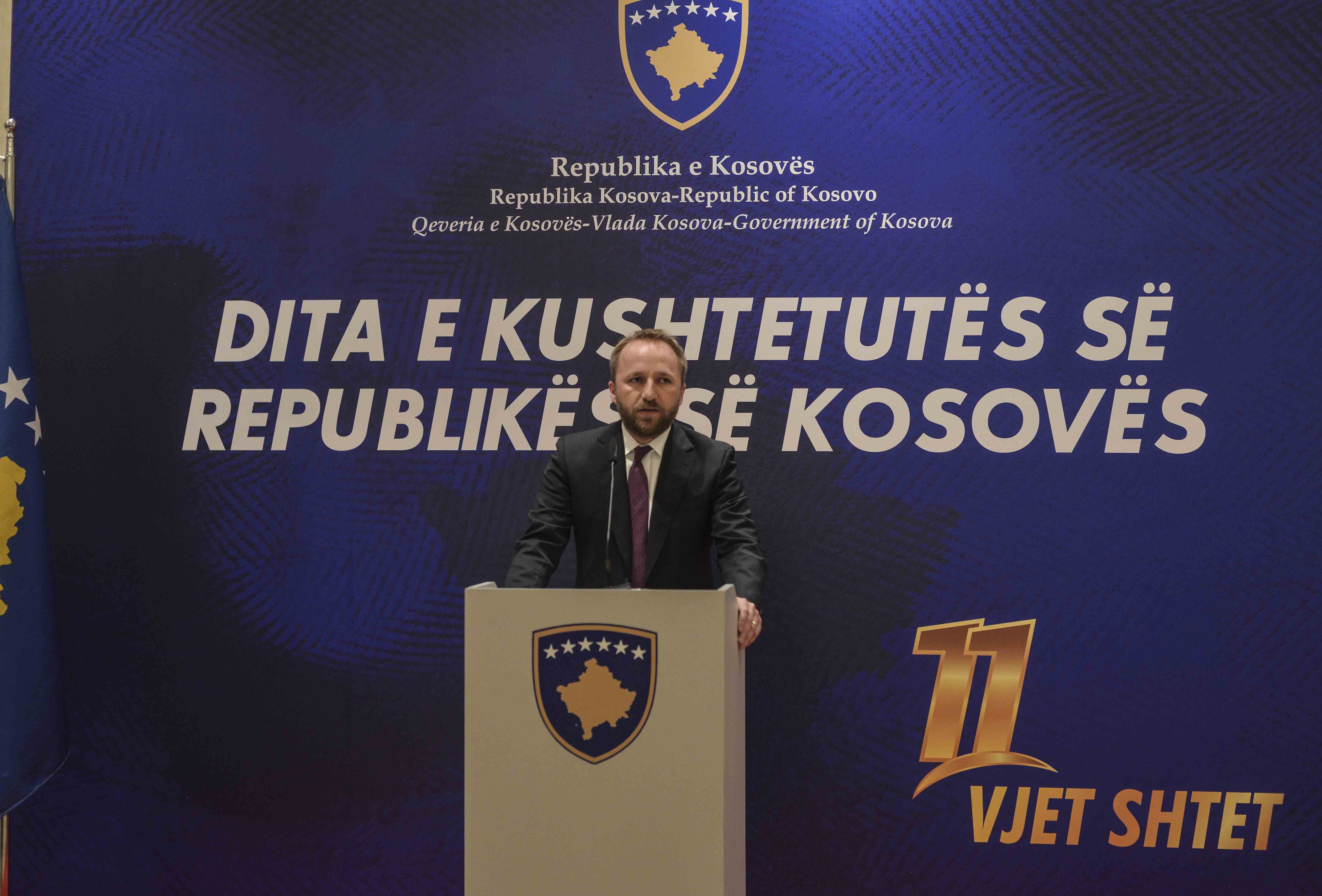 Ministri Tahiri: Kushtetuta, themeli juridik i rendit tonë politik, ekonomik e social