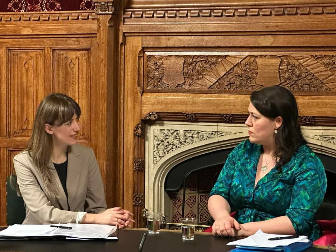 Ministrja Haxhiu zhvillon vizitë zyrtare në Mbretërinë e Bashkuar