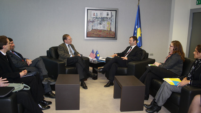 SHBA-të vazhdojnë të mbështesin dialogun Kosovë – Serbi