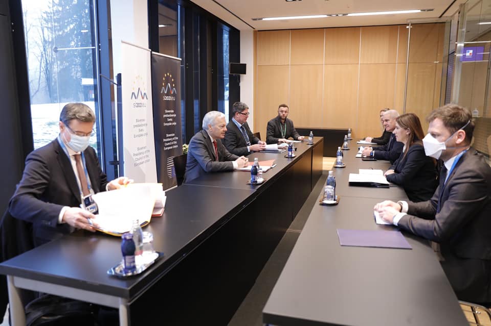 Ministrja Haxhiu dhe Ministri Sveçla, takojnë Komisionerin për Drejtësi të BE-së, Didier Reynders