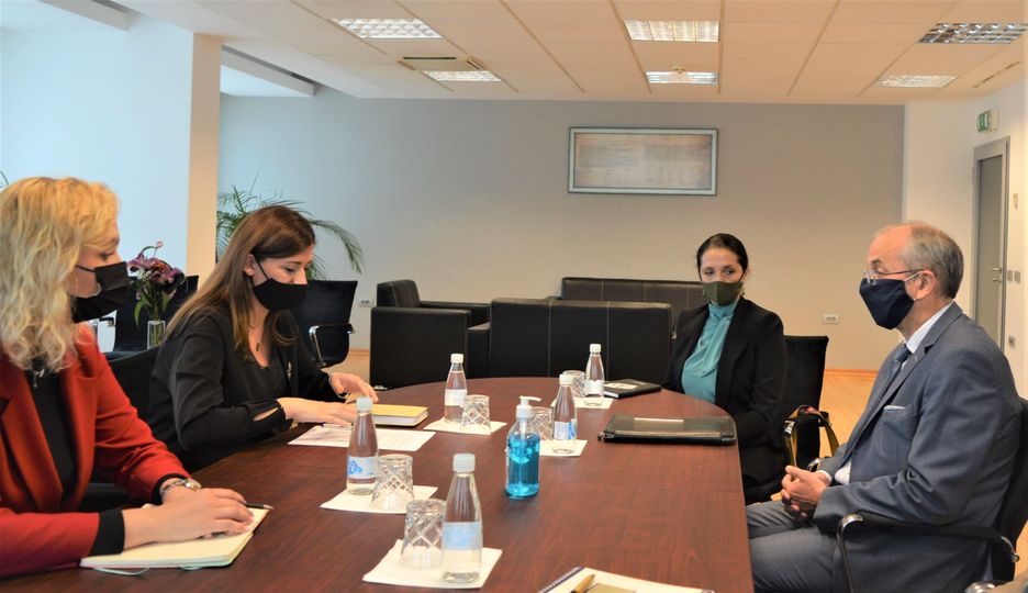 Ministrja e Drejtësisë priti në takim shefin e misionit të OSBE-së