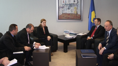 Kuçi met with MP members of the Committee for European Integration
