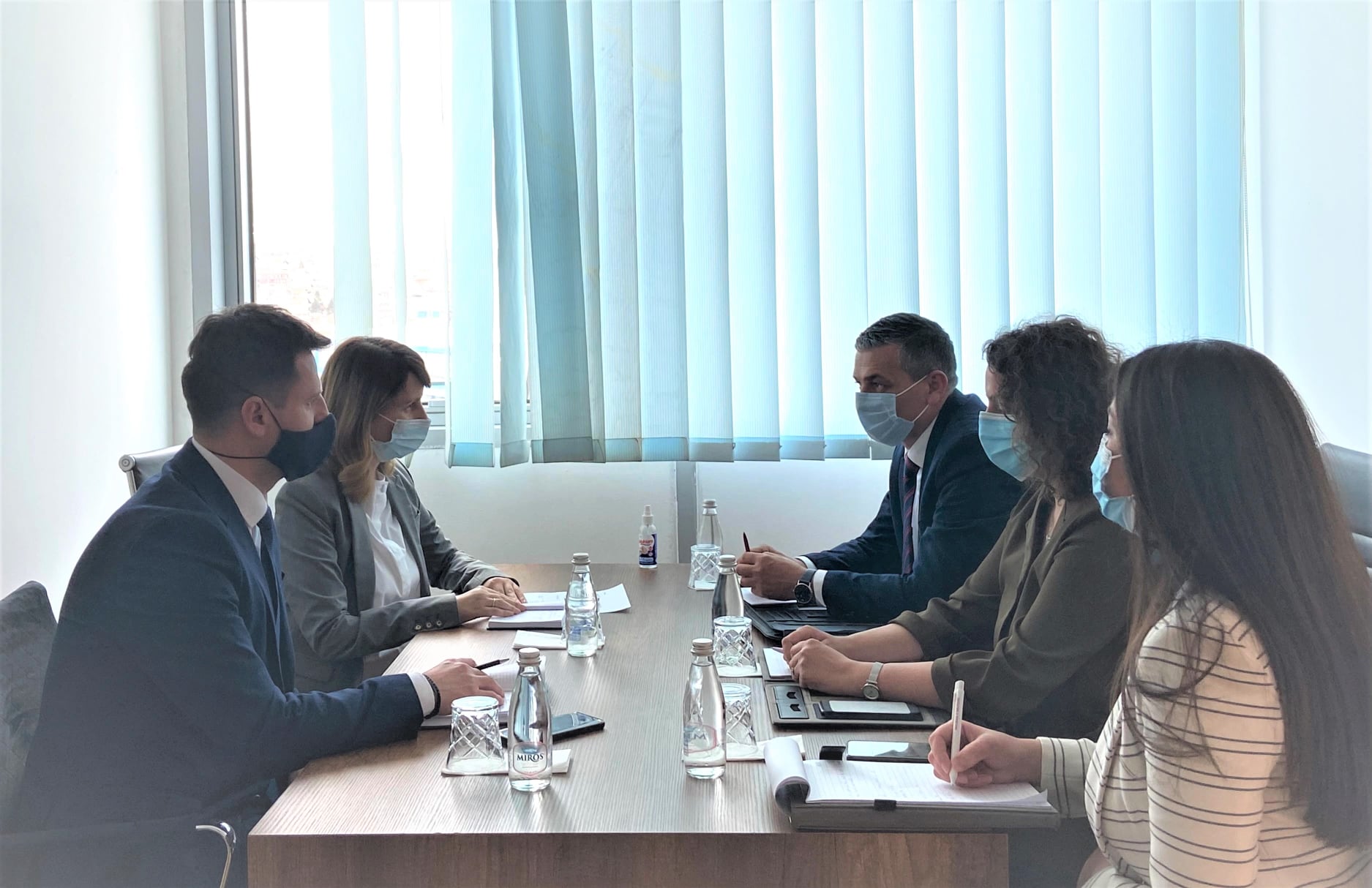 Ministria e Drejtësisë dhe Akademia e Drejtësisë u takuan për të thelluar bashkëpunimin në mes dy institucio