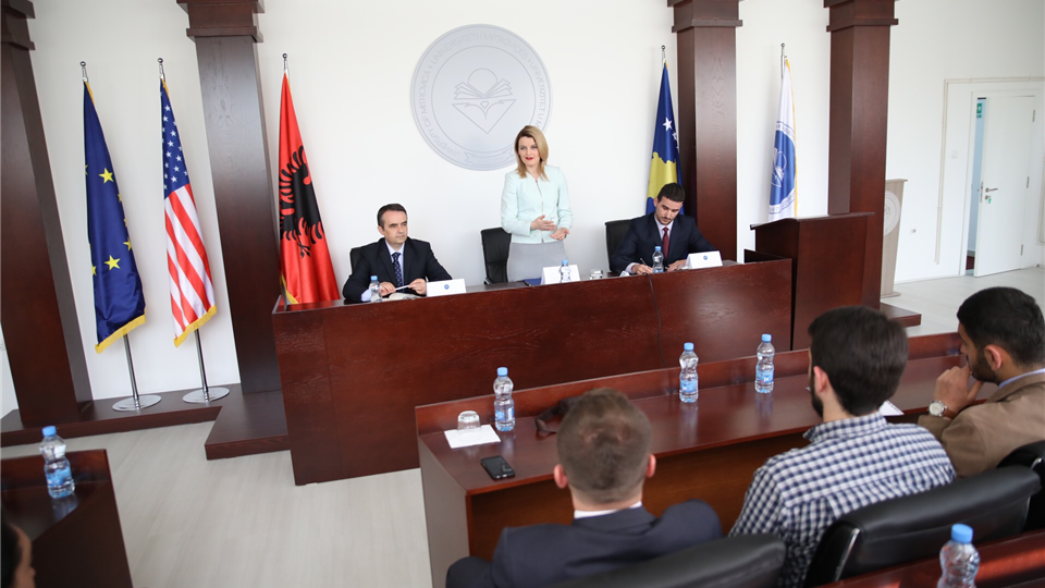 Ministrja Hoxha: S’ka sundim të ligjit pa respektim të të drejtave pronësore