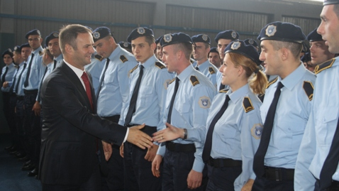 Certifikohen 129 oficerë korrektues të Shërbimit Korrektues të Kosovës