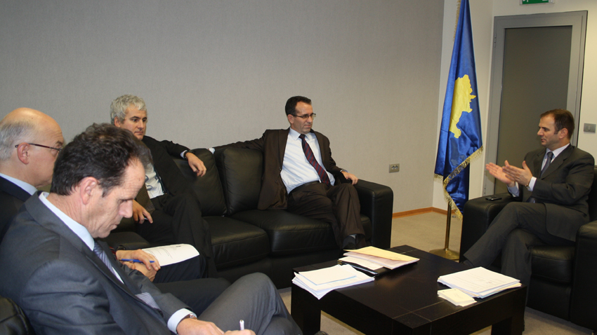 Në janar 2012 funksionalizohet Ligji i ri i Dhomës se Veçantë të Gjykatës Supreme