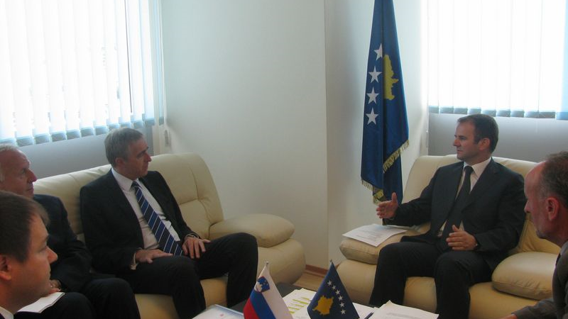 Deputy Prime Minister and Minister of Justice, Prof. Dr. Hajredin Kuçi met today with his Slovenian counterpart Mr Ales Zalar