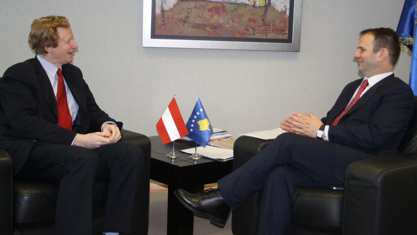 Kuçi – Kickert: Diskutojnë për IBM, reformën zgjedhore dhe agjendën europiane