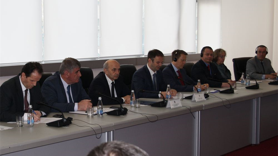 Fillon punën Komisioni që do ta hartojë Kodin e parë Civil të Republikës së Kosovës