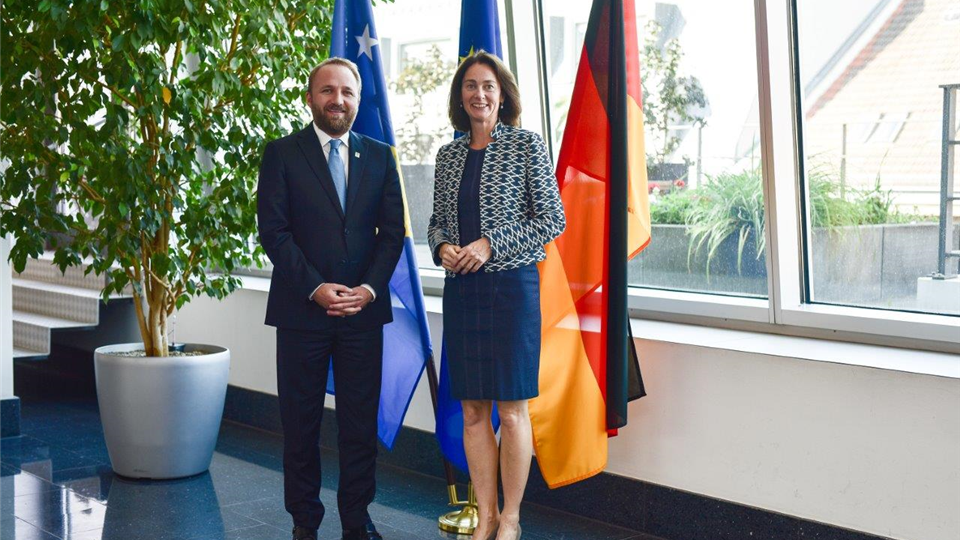 Tahiri seeks support of German counterpart in the integration agenda and visa liberalization