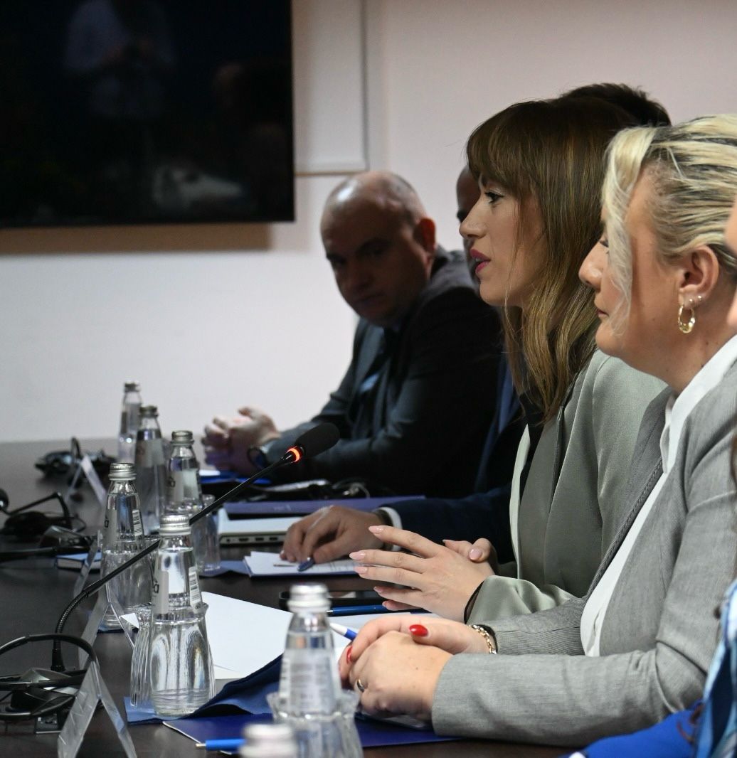 Ministrja Haxhiu ka pritur në takim ekipin negociator nga Mbretëria e Suedisë, me të cilët pritet të arrihen tri marrëveshje të rëndësishme juridike