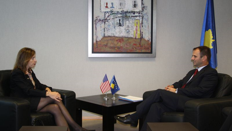 Vlerësohet ndihma e vazhdueshme që SHBA-të janë duke e dhënë për Kosovën