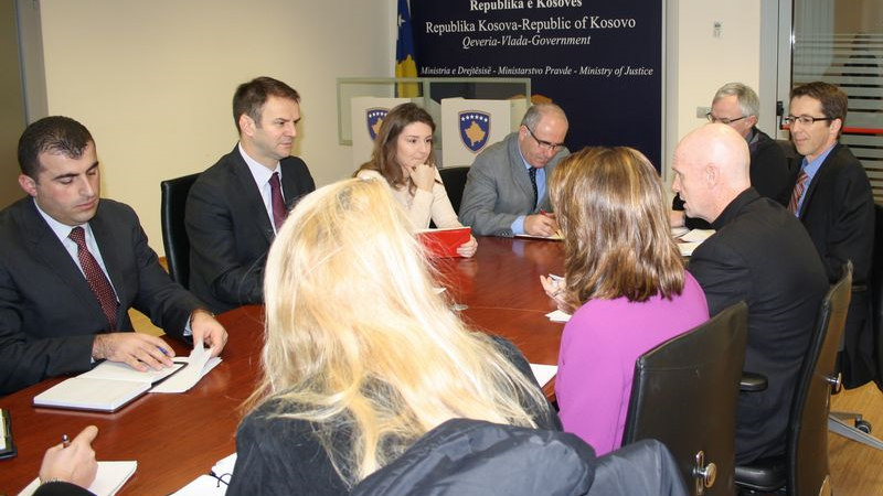 USAID-i vazhdon mbështetjen për Kosovën përmes Qeverisë