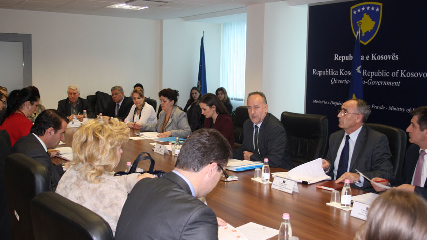 Diskutohet raporti për vitin 2012, i Grupit Koordinues Ndër-Ministror Kundër Dhunës në Familje