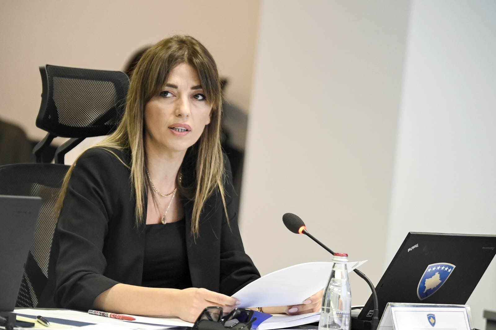 Qeveria miraton Koncept-dokumentin për gjykimin brenda kohës së arsyeshme