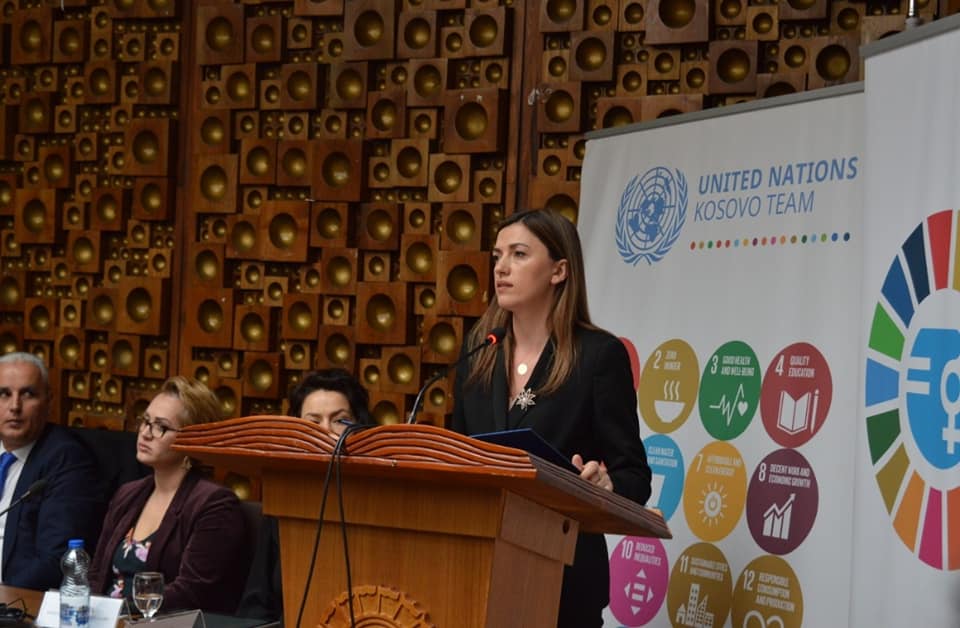 Ministrja Haxhiu: Institucionet e shtetit, policia, prokuroria e gjykata, duhet të jenë në mbrojtje të viktimave