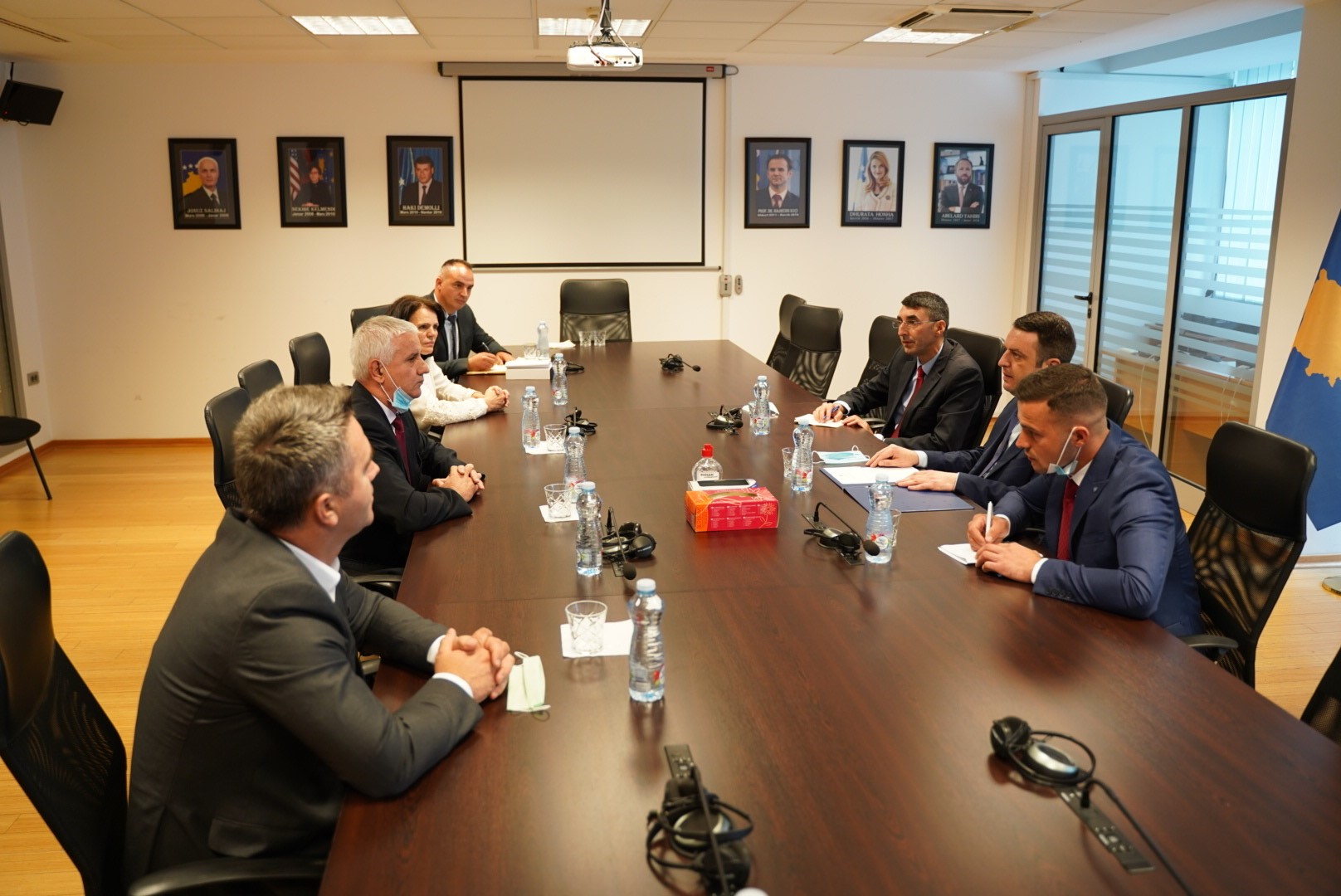 Ministri Selimi takoi kryetarin e Odës së Noterëve, z. Aliriza Beshi dhe kryetarin e Odës së Ndërmjetësuesve z. Faton Morina