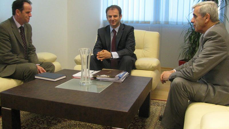 Deputy Prime Minister and Minister of Justice, Prof.. Dr. Kuçi, met with the head of the KJC, Enver Peci