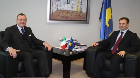 Kuçi met Italian Ambassador, Ferrarese