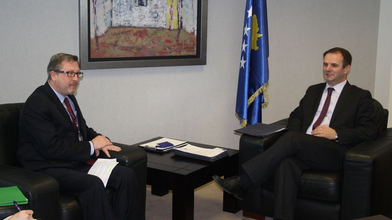 Vazhdon mbështetja e USAID-it për Ministrinë e Drejtësisë