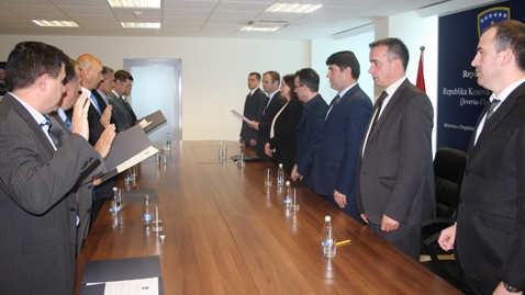 Sistemit noterial të Kosovës i shtohen gjashtë noterë të rinj
