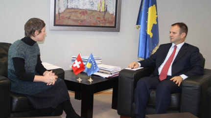 Kuçi vlerësoi mbështetjen e Zvicrës dhënë për sistemin e drejtësisë në Kosovë