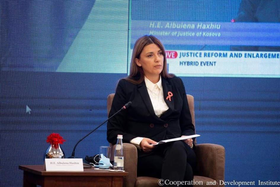 Ministrja Haxhiu krahas ministrit të Drejtësisë në Republikën e Shqipërisë dhe ministrit të Drejtësisë në Republikën e Maqedonisë së Veriut, diskutoi për reformën e thellë në drejtësi brenda Republikës së Kosovës