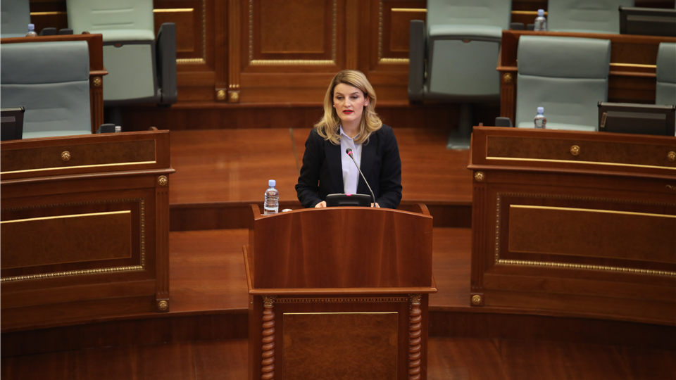 Ministrja Hoxha: Me projektligjet e miratuara, avancojmë qasjen e qytetarëve në drejtësi dhe plotësojmë kriteret e agjendës evropiane të reformave