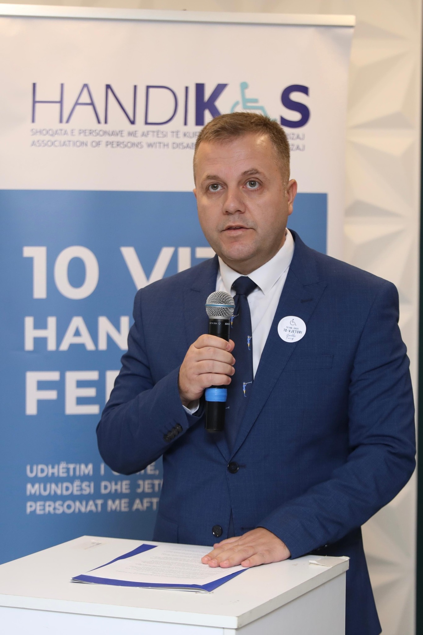 V.D. Ministar Pravde, BlerimSallahu, učestvovao je na ceremoniji obeležavanja 10-godišnjice osnivanja organizacije „Handikos“ uUroševcu