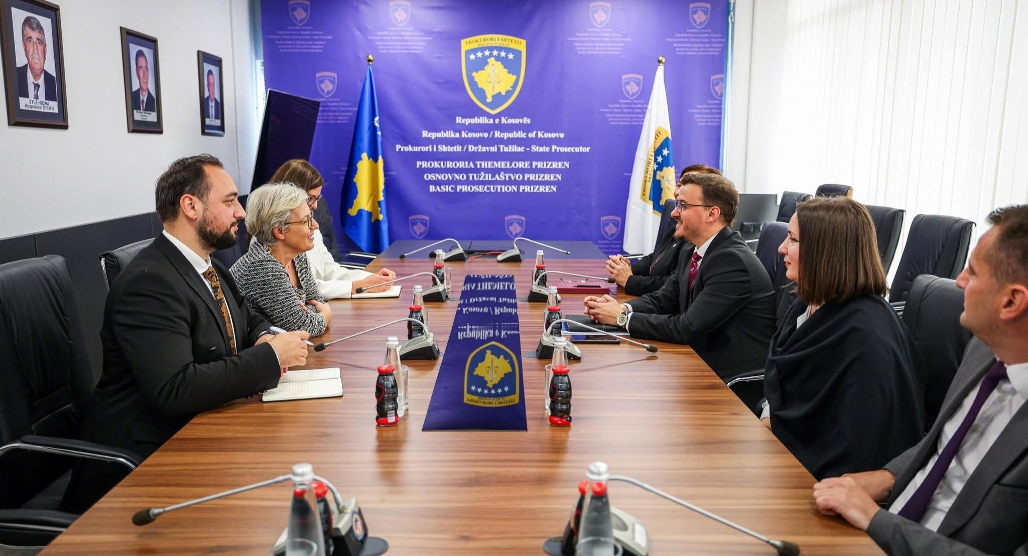 Minister Gërvalla Visited the Basic Prosecution Office in Prizren: There Can Be No Strong State Without Strong Justice