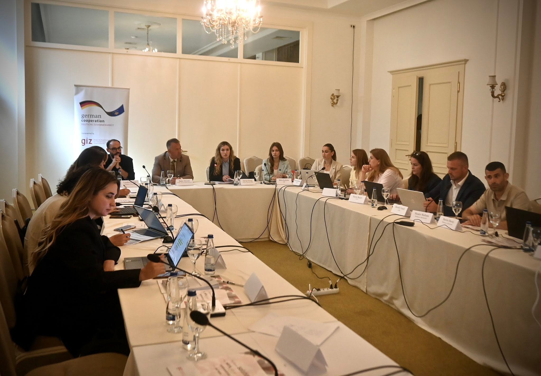 Mbahet punëtoria e dytë e Grupit Punues për hartimin e Koncept-Dokumentit për fushën e rikthimit të pasurisë