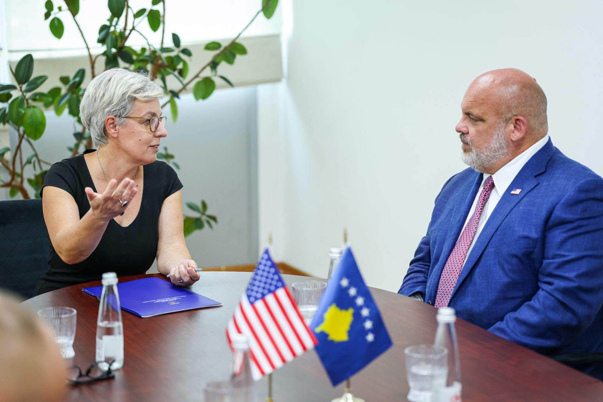 Ministrja Gërvalla: Forcimi i drejtësisë dhe krijimi i besimit institucional, parakushte për një Kosovë më të fuqishme dhe më të hapur ndaj investimeve
